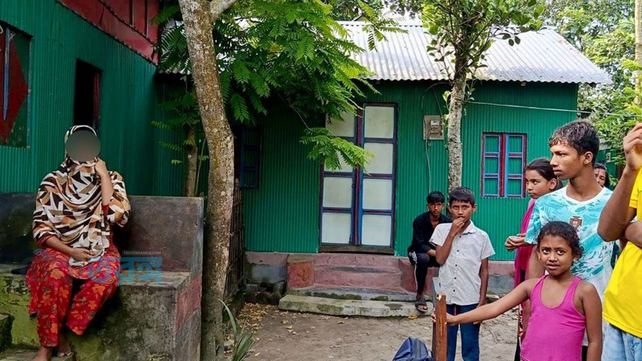 প্রেমিকের বাড়িতে টানা ১২ দিন ধরে তরুণীর অনশন