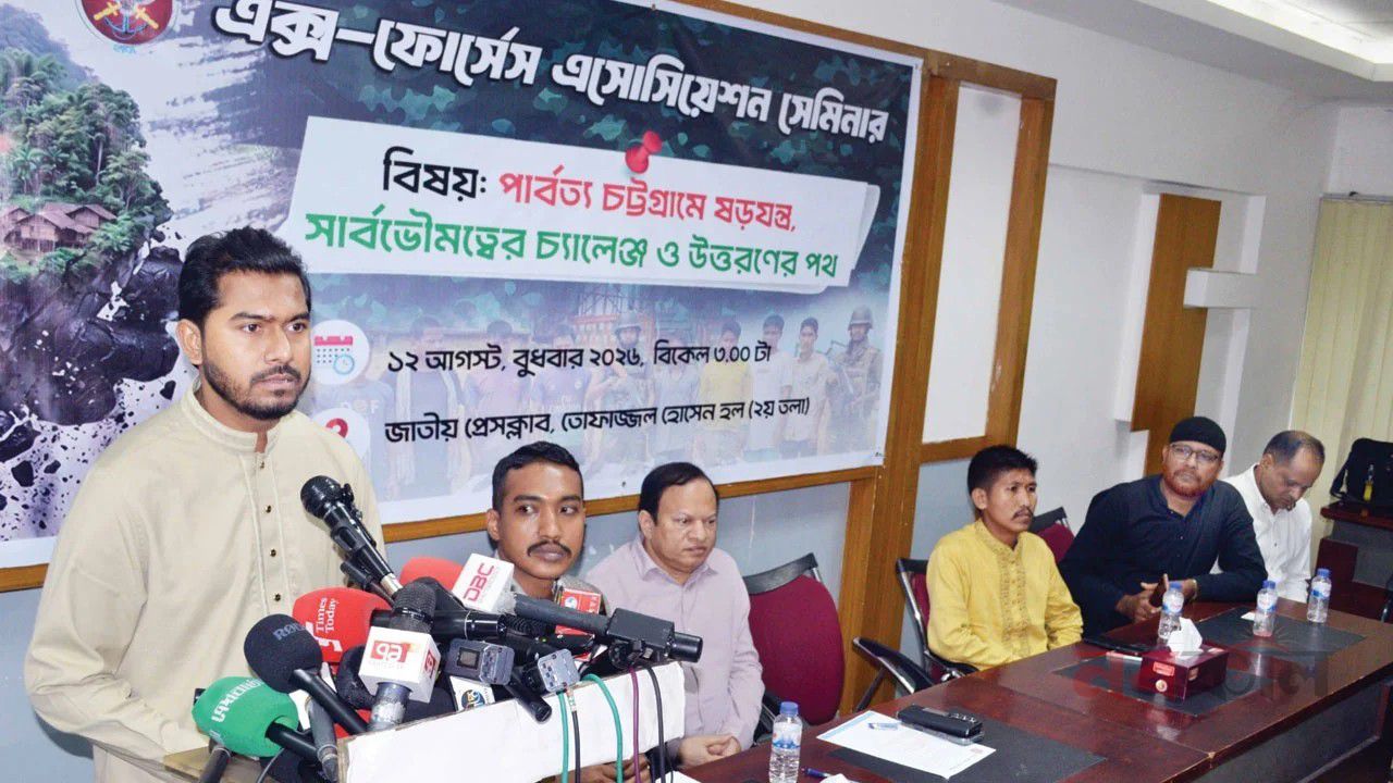 তিনটি রুটে পার্বত্য এলাকায় অস্ত্র ঢুকছে: নুরুল হক নুর