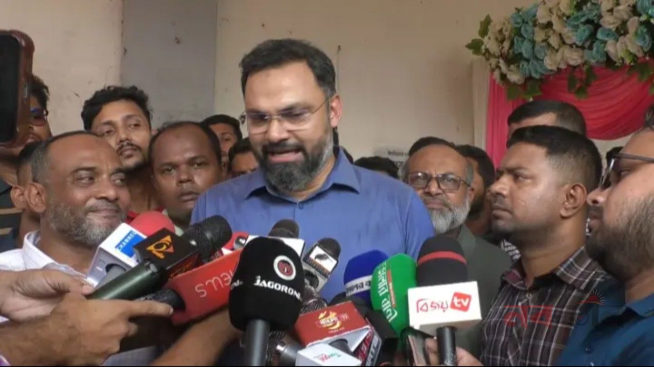 ১৭ বছরে আওয়ামী লীগ নিজেদের উন্নয়ন করেছে, যুবকদের জন্য কিছু করেনি